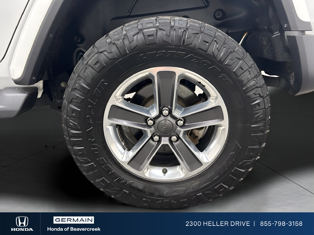 Used 2021 Jeep Wrangler Unlimited Sahara AWD/4WD image 30