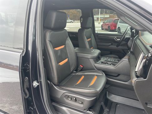 Used 2025 GMC Sierra 2500 AT4 w/ AT4 Premium Plus Package image 54