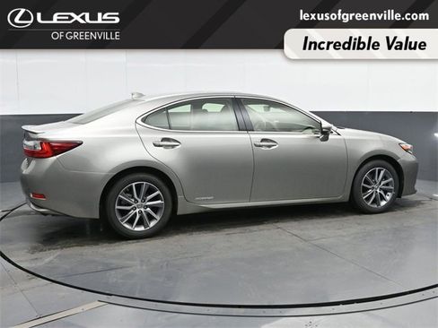Used 2018 Lexus ES 300h image 8