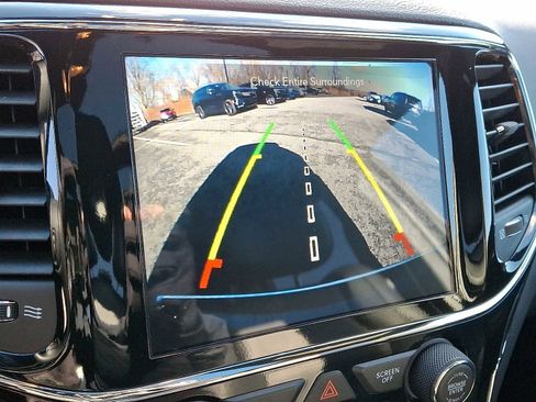 Used 2021 Jeep Grand Cherokee Limited w/ Sun & Sound Group image 19