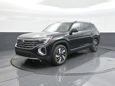 New 2026 Volkswagen Atlas SEL AWD/4WD image 3