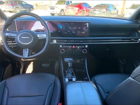 Used 2025 Hyundai Santa Cruz SEL image 16