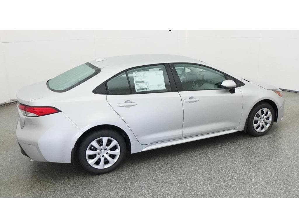 New 2026 Toyota Corolla LE FWD image 10
