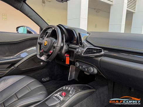 Used 2010 Ferrari 458 Italia Coupe image 37