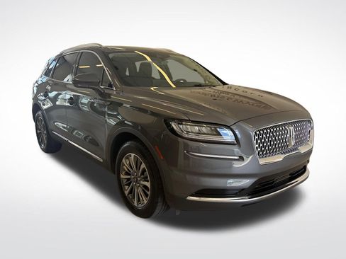 Certified 2023 Lincoln Nautilus AWD w/ Premium Package image 4