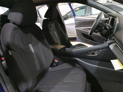 New 2026 Hyundai Elantra SEL Sport image 10