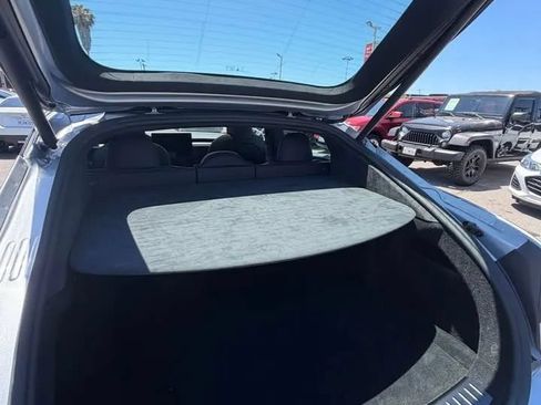 Used 2026 Tesla Model S AWD/4WD image 12
