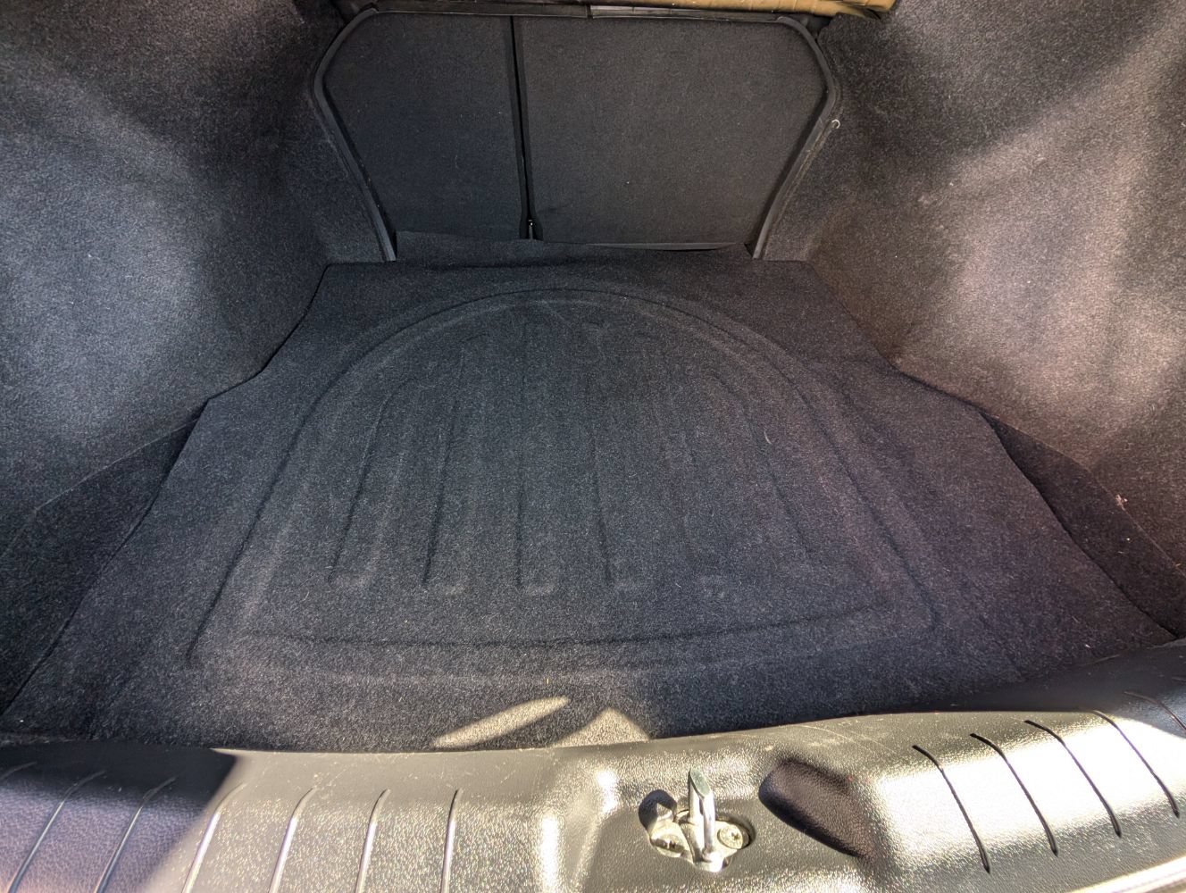Used 2019 Hyundai Elantra SE w/ Cargo Package FWD image 19