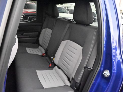 Used 2024 Toyota Tacoma TRD Sport image 10