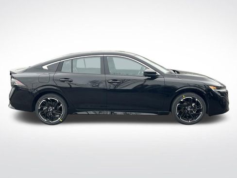 New 2026 Nissan Sentra SR w/ SR Premium Package image 6