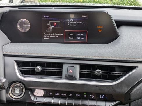 Used 2021 Lexus UX 200 w/ Premium Package FWD image 17