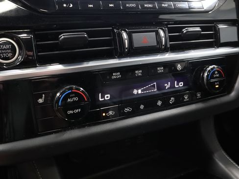 Certified 2023 Nissan Pathfinder SL w/ SL Premium Package AWD/4WD image 35