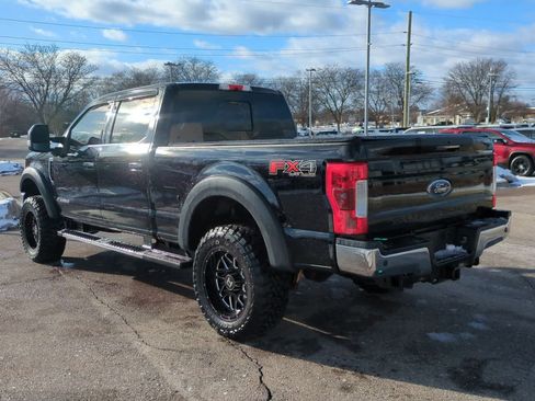 Used 2017 Ford F250 Lariat w/ Lariat Ultimate Package image 6