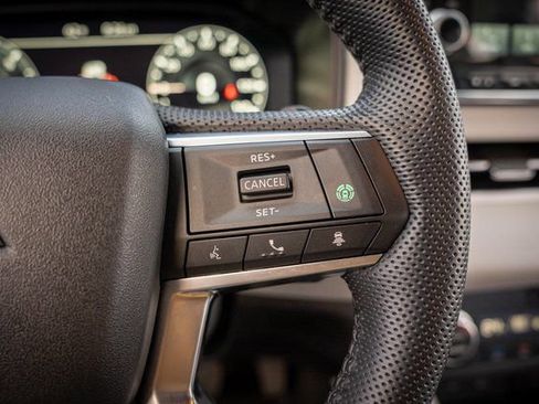 Used 2023 Mitsubishi Outlander SEL image 19