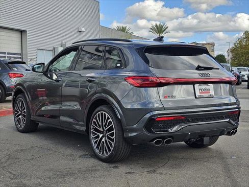 New 2025 Audi SQ5 Premium Plus image 9