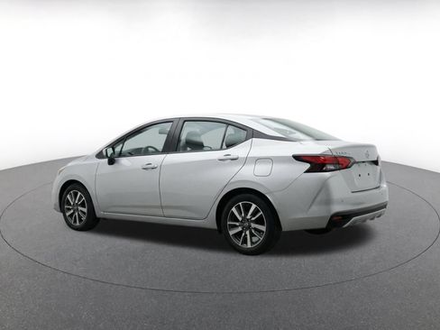 Used 2025 Nissan Versa SV FWD image 7