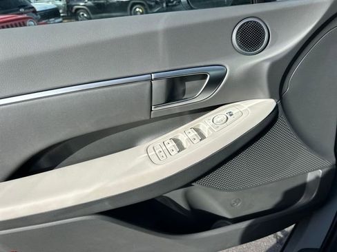 New 2026 Hyundai Sonata SEL FWD image 10