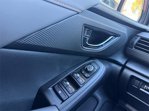Used 2025 Subaru Crosstrek 2.5i Limited w/ Crosstrek Mirror Package image 18