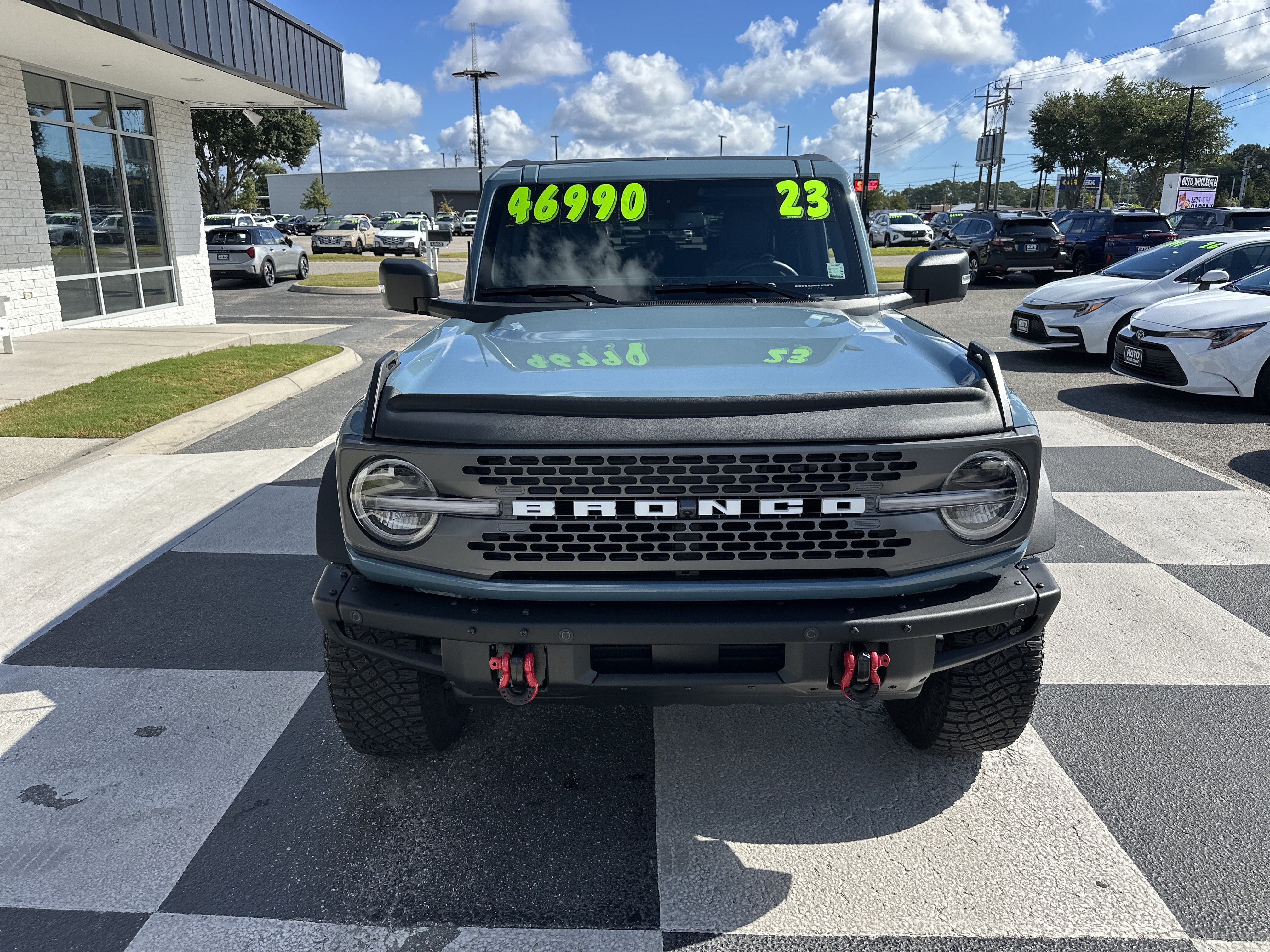 Used 2023 Ford Bronco Badlands AWD/4WD image 2