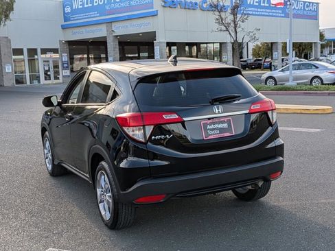 Used 2022 Honda HR-V LX image 8