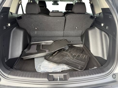 Used 2023 Honda CR-V EX image 4