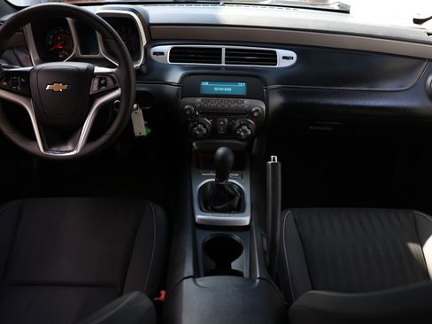 Used 2014 Chevrolet Camaro LS image 27