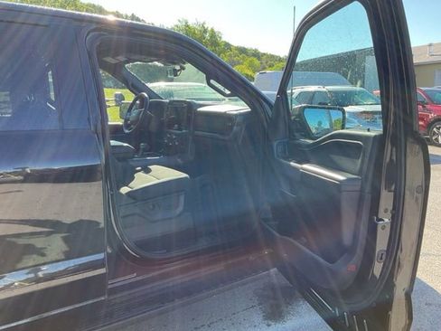 Used 2025 Ford F150 XLT w/ Equipment Group 302A MID AWD/4WD image 34