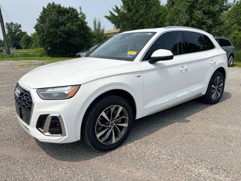 Certified 2023 Audi Q5 2.0T Premium Plus AWD/4WD image 1