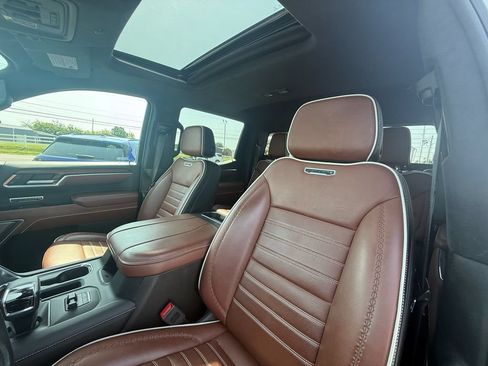 Used 2023 GMC Sierra 1500 Denali Ultimate AWD/4WD image 13