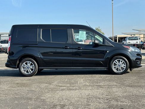 Used 2023 Ford Transit Connect XLT FWD image 2