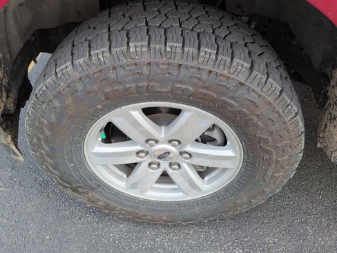 Used 2021 Ford F150 XLT image 5