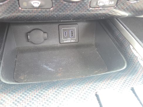 Used 2020 Nissan Pathfinder SL AWD/4WD image 35