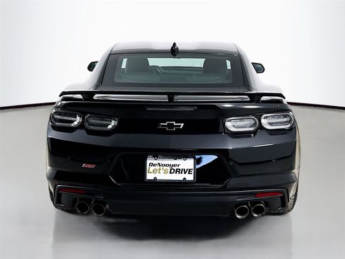 Used 2024 Chevrolet Camaro SS RWD image 8