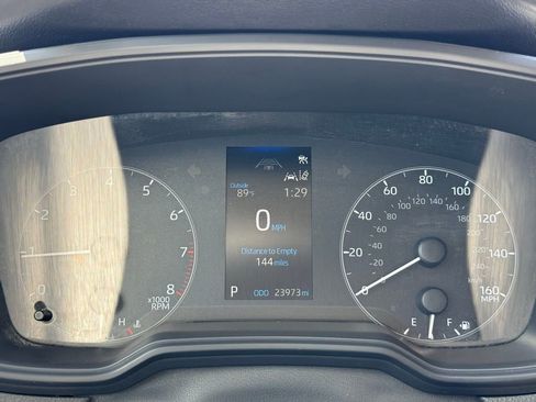 Used 2023 Toyota Corolla LE image 19