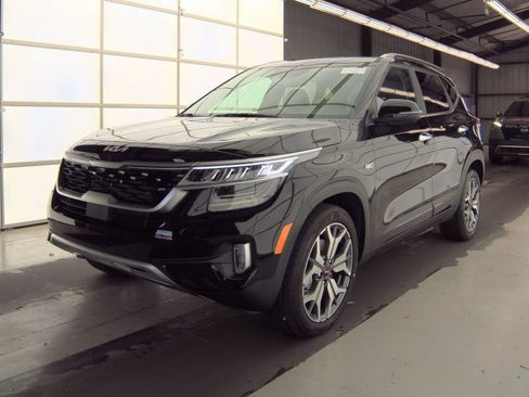 Used 2022 Kia Seltos SX AWD/4WD image 2