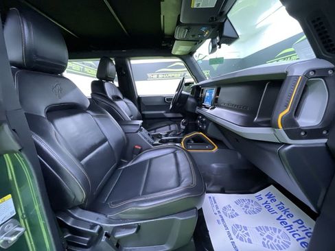 Used 2022 Ford Bronco Badlands w/ Sasquatch Package image 30