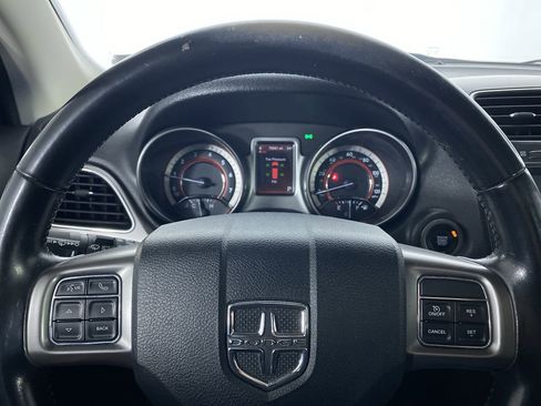 Used 2020 Dodge Journey Crossroad image 3