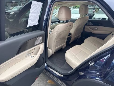 Used 2020 Mercedes-Benz GLE 350 GLE 350 4MATIC Sport Utility 4 w/ Premium Package image 22