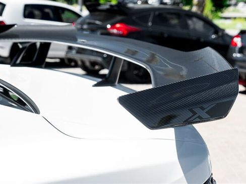 Used 2021 Chevrolet Camaro ZL1 RWD image 14