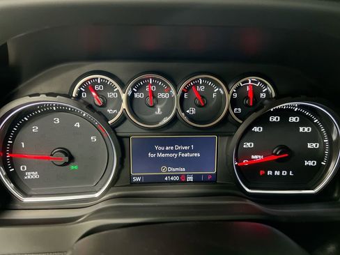 Used 2022 Chevrolet Silverado 2500 LTZ AWD/4WD image 12