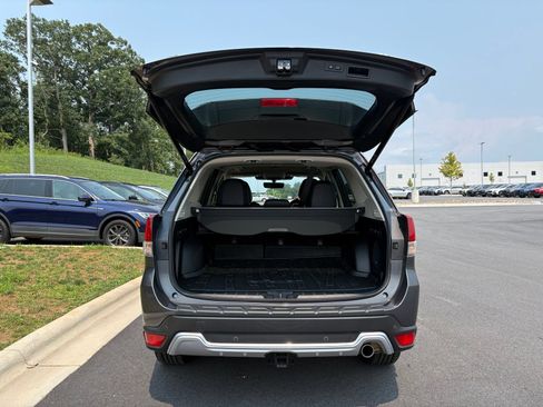 Certified 2023 Subaru Forester Touring w/ Popular Package #2 AWD/4WD image 11