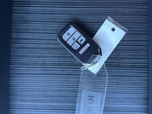 Certified 2022 Honda Pilot Sport image 35