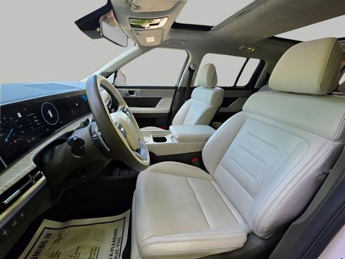Used 2025 Hyundai Santa Fe Calligraphy FWD image 24