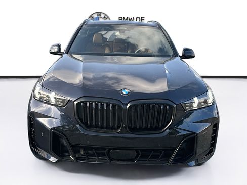 New 2026 BMW X5 xDrive40i w/ M Sport Package AWD/4WD image 2