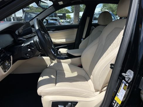 Used 2023 BMW 540i xDrive w/ Premium Package AWD/4WD image 16