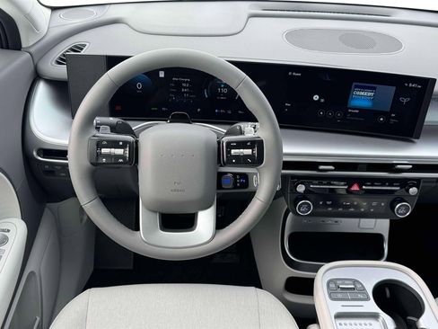 New 2026 Hyundai Ioniq 9 SE AWD/4WD image 17