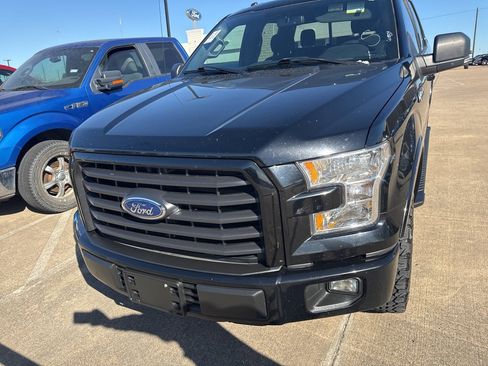 Used 2017 Ford F150 XLT w/ Equipment Group 302A Luxury image 2