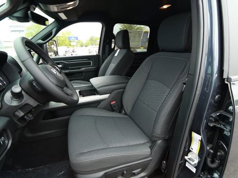 New 2026 RAM 2500 Big Horn AWD/4WD image 24