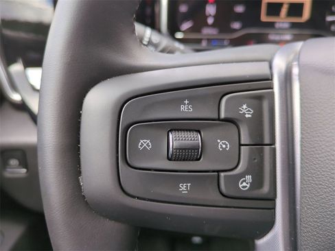 Used 2025 GMC Sierra 1500 Elevation image 25