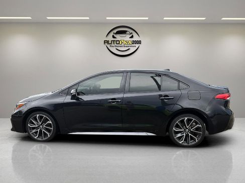 Used 2022 Toyota Corolla SE image 5